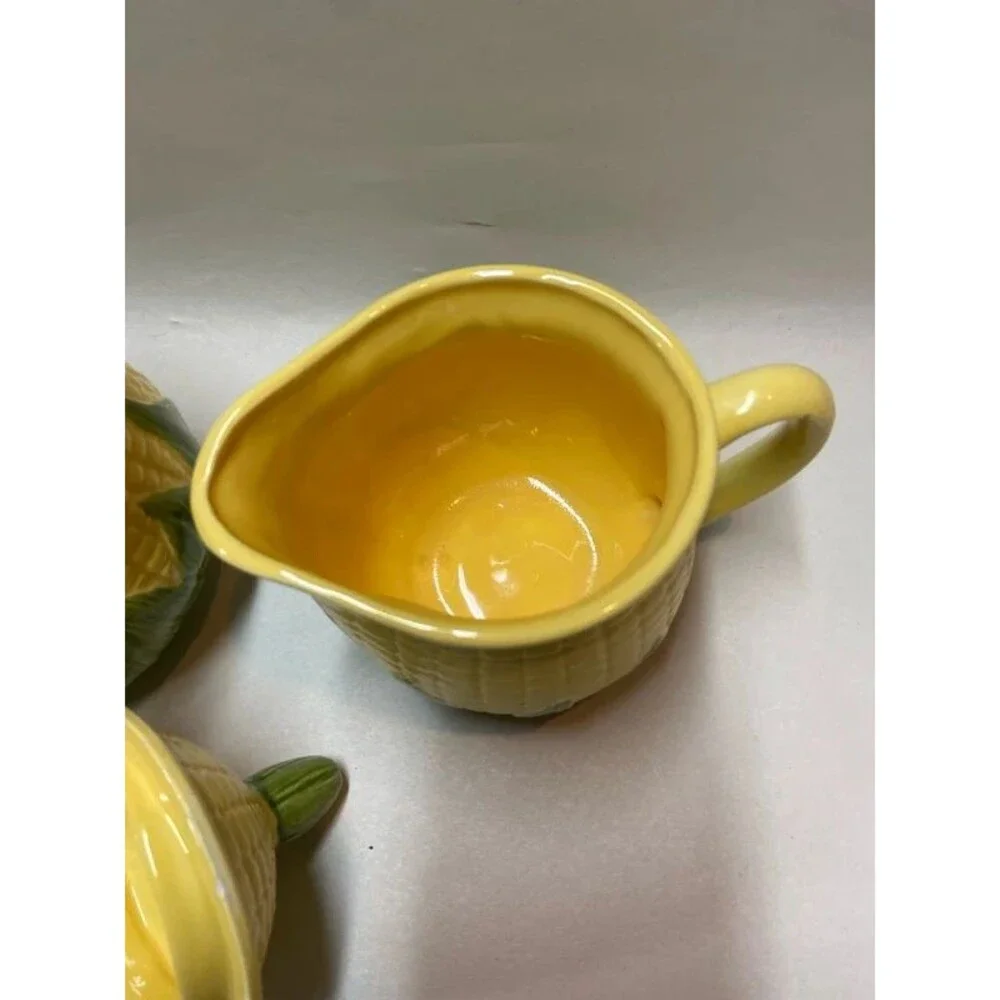 Corn Motif sugar and creamer set some chips